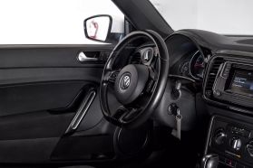 2019 VOLKSWAGEN BEETLE HATCHBACK 4-CYL, TURBO, 2.0 LITER 2.0T FINAL EDITION SE HATCHBACK 2D