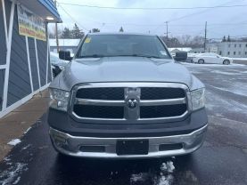 2015 Ram 1500 Crew Cab - Image 3