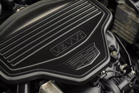 2017 CADILLAC XT5 SUV V6, 3.6 LITER PREMIUM LUXURY SPORT UTILITY 4D
