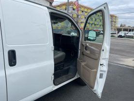 2010 CHEVROLET EXPRESS 1500 CARGO CARGO V6, 4.3 LITER VAN 3D
