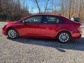 2021 TOYOTA COROLLA SEDAN 4-CYL, 1.8 LITER LE SEDAN 4D at T&T Repairables - used car dealership in Spencer, Indiana.