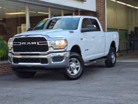 2022 Ram 2500 Crew Cabbig Horn Pickup 4d 6 1/3 Ft - Image 5