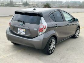 2012 TOYOTA PRIUS C HATCHBACK 4-CYL, HYBRID, 1.5 LITER ONE HATCHBACK 4D