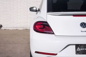 2019 VOLKSWAGEN BEETLE HATCHBACK 4-CYL, TURBO, 2.0 LITER 2.0T FINAL EDITION SE HATCHBACK 2D