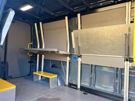 2018 Mercedes-benz Sprinter 2500 Cargo - Image 16