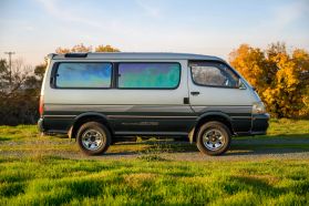 1996 TOYOTA HIACE VAN 1KZ-TE SUPER CUSTOM