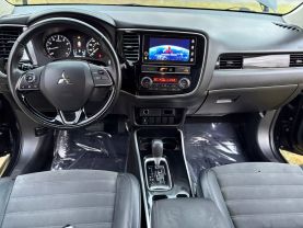 2019 MITSUBISHI OUTLANDER SUV 4-CYL, 2.4 LITER SE SPORT UTILITY 4D