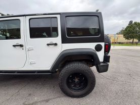 2017 JEEP WRANGLER UNLIMITED SUV V6, 3.6 LITER SPORT SUV 4D