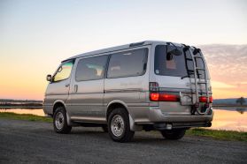 1999 TOYOTA HIACE VAN 1KZ-TE LIVING SALOON EX