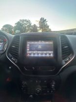 2019 JEEP CHEROKEE SUV V6, 3.2 LITER LATITUDE PLUS SPORT UTILITY 4D
