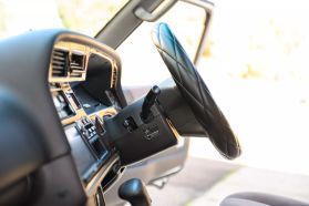 1999 TOYOTA HIACE VAN 1KZ-TE LIVING SALOON EX