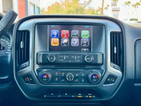 2017 CHEVROLET SILVERADO 1500 CREW CAB PICKUP V8, ECOTEC3, 5.3 LITER LT PICKUP 4D 5 3/4 FT