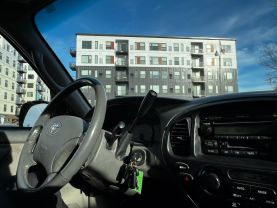 2004 Toyota Sequoia - Image 25