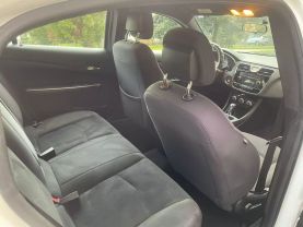 2014 CHRYSLER 200 SEDAN 4-CYL, PZEV, 2.4 LITER LX SEDAN 4D