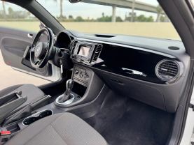 2018 VOLKSWAGEN BEETLE HATCHBACK 4-CYL, TURBO, 2.0 LITER 2.0T COAST HATCHBACK 2D