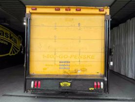 2004 GMC SAVANA CUTAWAY VAN V8, 6.0 LITER VAN CAB-CHASSIS 2D