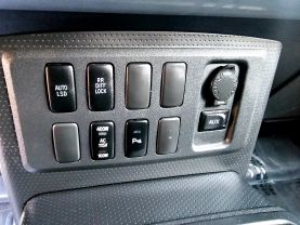 2007 TOYOTA FJ CRUISER SUV V6, 4.0 LITER SPORT UTILITY 2D