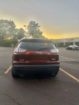 2019 JEEP CHEROKEE SUV V6, 3.2 LITER LATITUDE PLUS SPORT UTILITY 4D