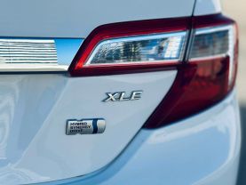 2013 TOYOTA CAMRY SEDAN 4-CYL, HYBRID, 2.5 LITER XLE HYBRID SEDAN 4D