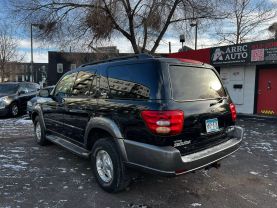 2004 Toyota Sequoia - Image 8