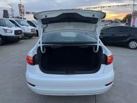 2021 VOLKSWAGEN JETTA SEDAN 4-CYL, TURBO, 1.4 LITER 1.4T SE SEDAN 4D