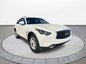 2015 INFINITI QX70