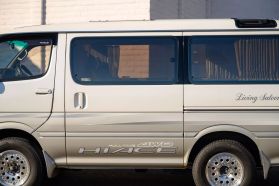 1999 TOYOTA HIACE VAN 1KZ-TE LIVING SALOON EX