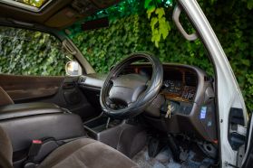 1999 TOYOTA HIACE VAN 1KZ-TE LIVING SALOON EX