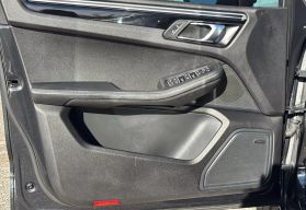 2018 PORSCHE MACAN SUV 4-CYL, TURBO, 2.0 LITER SPORT EDITION SPORT UTILITY 4D
