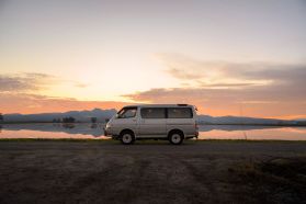 1999 TOYOTA HIACE VAN 1KZ-TE LIVING SALOON EX