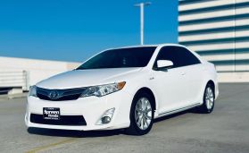 2013 TOYOTA CAMRY SEDAN 4-CYL, HYBRID, 2.5 LITER XLE HYBRID SEDAN 4D
