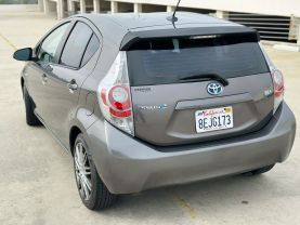 2012 TOYOTA PRIUS C HATCHBACK 4-CYL, HYBRID, 1.5 LITER ONE HATCHBACK 4D