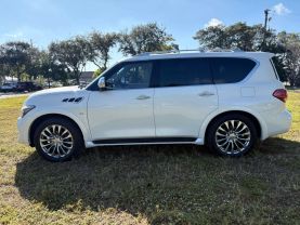 2017 INFINITI QX80 SUV V8, 5.6 LITER SPORT UTILITY 4D