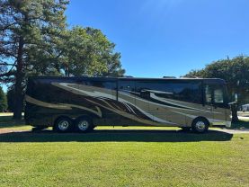 Used 2014 NEWMAR DUTCH STAR - - 4369 - LA Auto Star located in Virginia Beach, VA