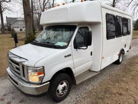 2019 FORD E450 SUPER DUTY CUTAWAY