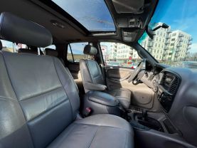 2004 Toyota Sequoia - Image 20