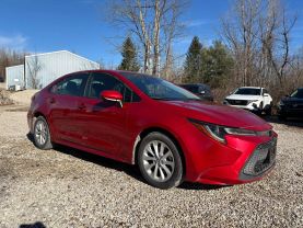 2021 TOYOTA COROLLA SEDAN 4-CYL, 1.8 LITER LE SEDAN 4D at T&T Repairables - used car dealership in Spencer, Indiana.