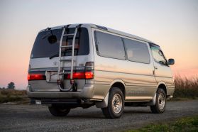 1999 TOYOTA HIACE VAN 1KZ-TE LIVING SALOON EX