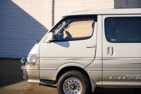 1999 TOYOTA HIACE VAN 1KZ-TE LIVING SALOON EX