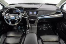 2017 CADILLAC XT5 SUV V6, 3.6 LITER PREMIUM LUXURY SPORT UTILITY 4D