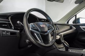 2017 CADILLAC XT5 SUV V6, 3.6 LITER PREMIUM LUXURY SPORT UTILITY 4D