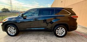 2014 TOYOTA HIGHLANDER SUV V6, 3.5 LITER LE PLUS SPORT UTILITY 4D