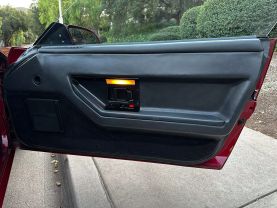 1987 CHEVROLET CORVETTE 2D CONVERTIBLE