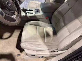 2011 JEEP GRAND CHEROKEE SUV V8, 5.7 LITER LAREDO SPORT UTILITY 4D