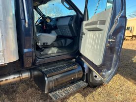 2011 FORD COMMERCIAL F-750 SUPER DUTY