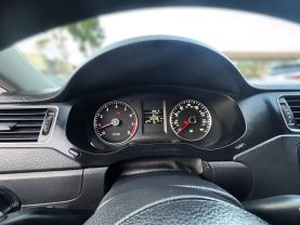 2012 VOLKSWAGEN JETTA SEDAN 5-CYL, PZEV, 2.5 LITER 2.5L SE SEDAN 4D