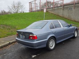 2001 BMW 5 SERIES SEDAN 6-CYL, 2.5 LITER 525I SEDAN 4D
