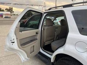 2012 FORD ESCAPE SUV 4-CYL, HYBRID, 2.5 LITER HYBRID SPORT UTILITY 4D