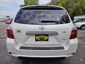 2008 TOYOTA HIGHLANDER SUV V6, 3.5 LITER SPORT UTILITY 4D
