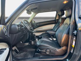 2013 MINI PACEMAN